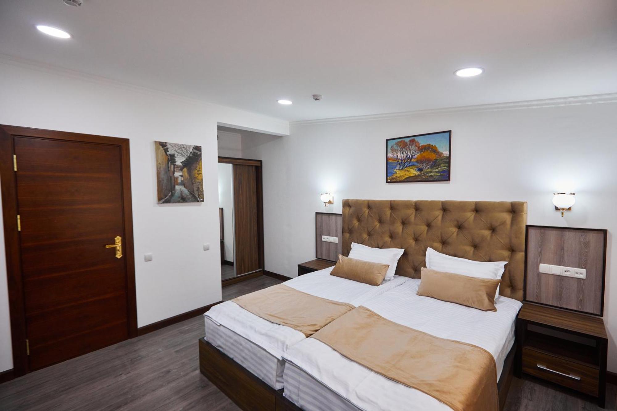 Hotel Grand Art Taszkent Zewnętrze zdjęcie