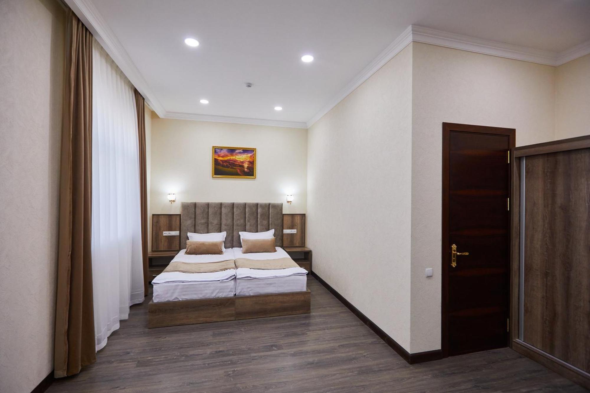 Hotel Grand Art Taszkent Zewnętrze zdjęcie